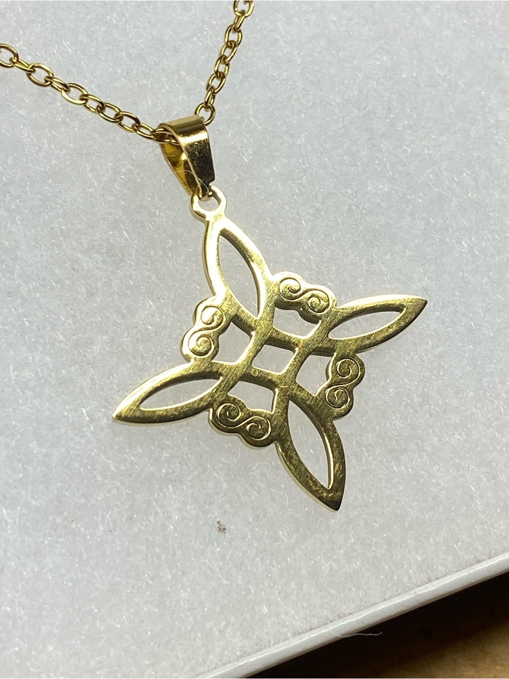 Elegant Gold Witches Knot Pendant Necklace.